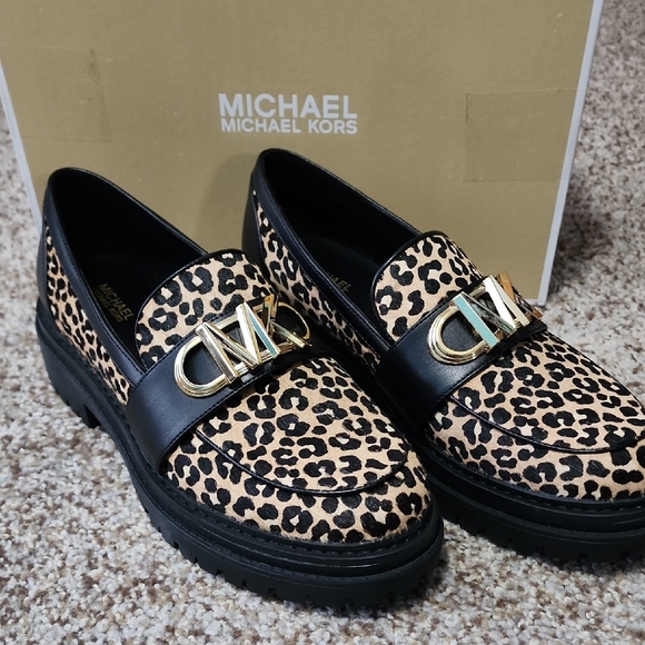 Michael Kors Leopard Print Loafers - Picture 1 of 7